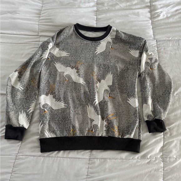 NICE SWEATER SIZE XL WOMEN. Men is M - Picture 1 of 7